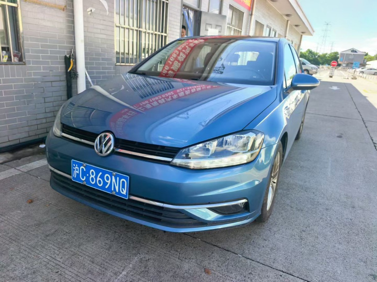 Volkswagen Golf 2018 car image 