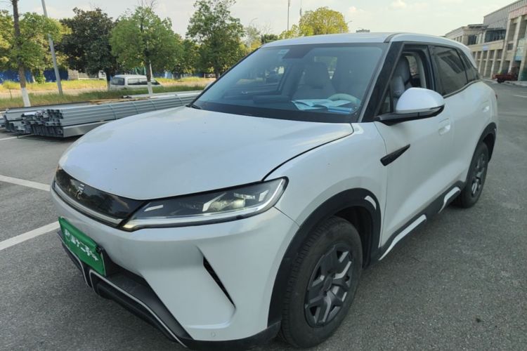 BYD YuanUP 2024 car image #2