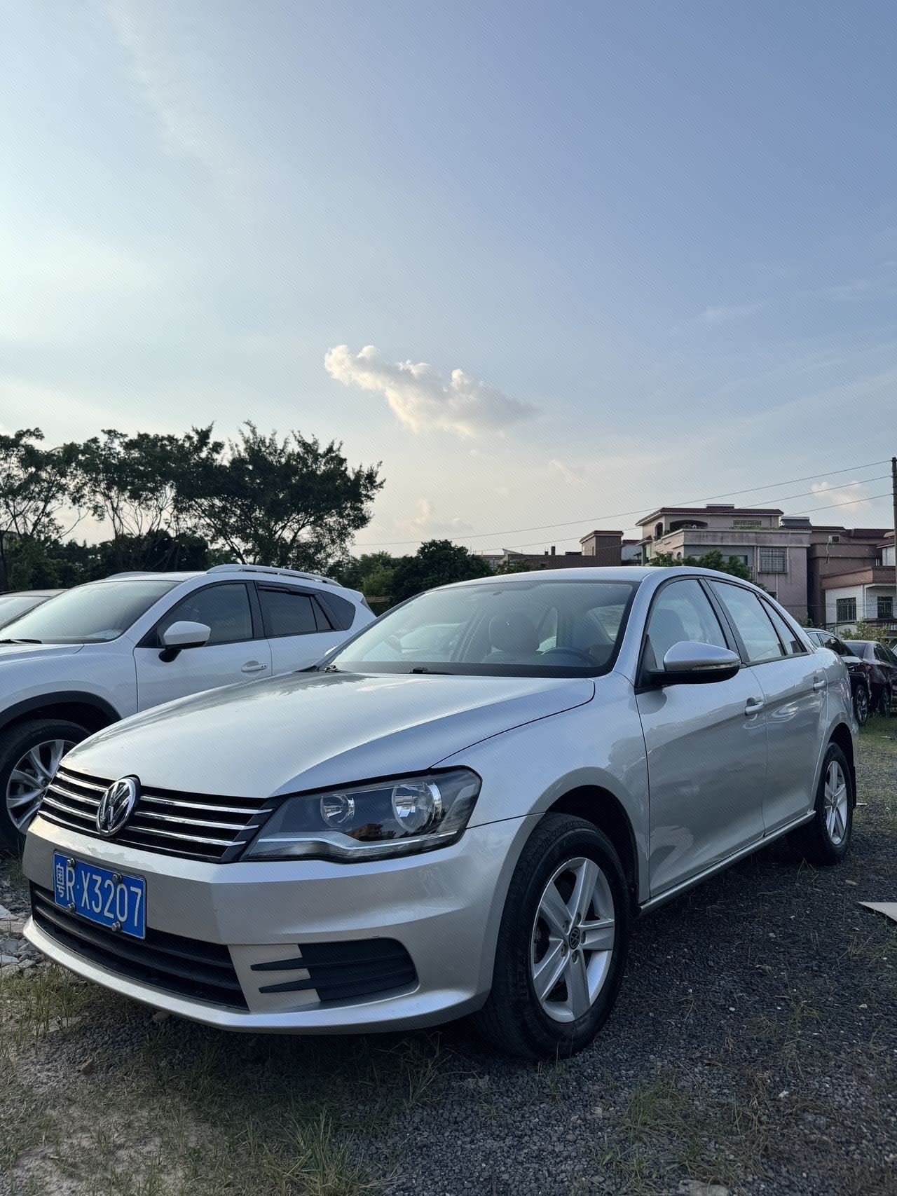Volkswagen Bora 2015 Volkswagen Bora 2015 car image