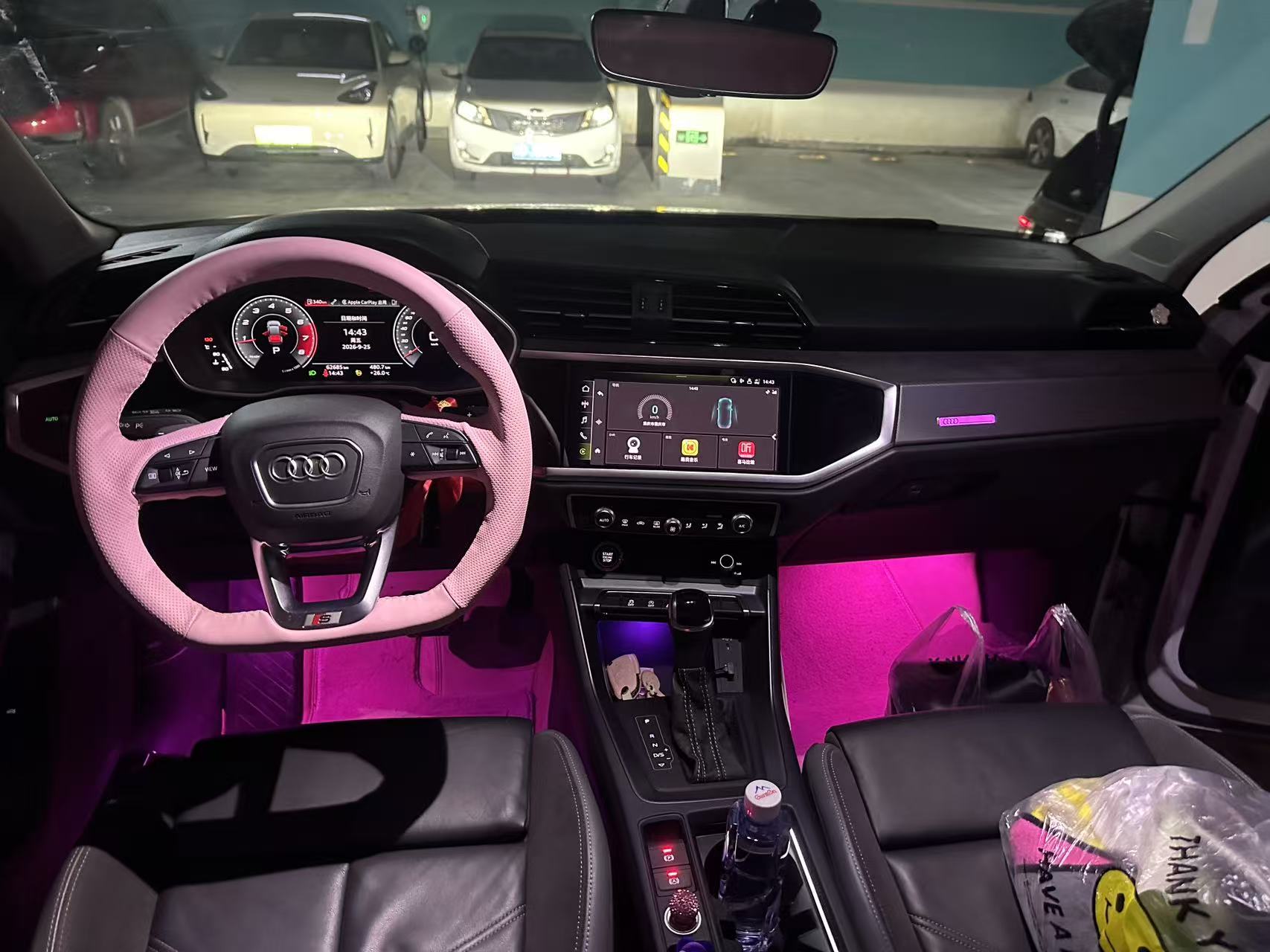 Audi Q3 Sportback 2023 immagine di auto #2