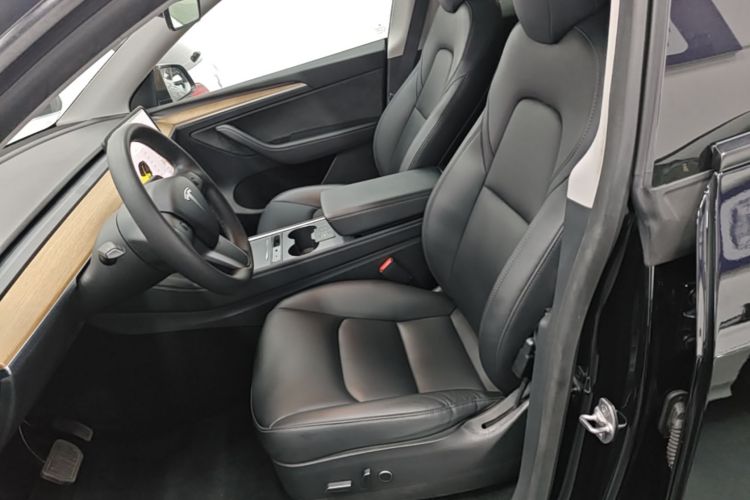 Tesla Model Y 2021 #21 Tesla Model Y 2021 immagine di auto #21