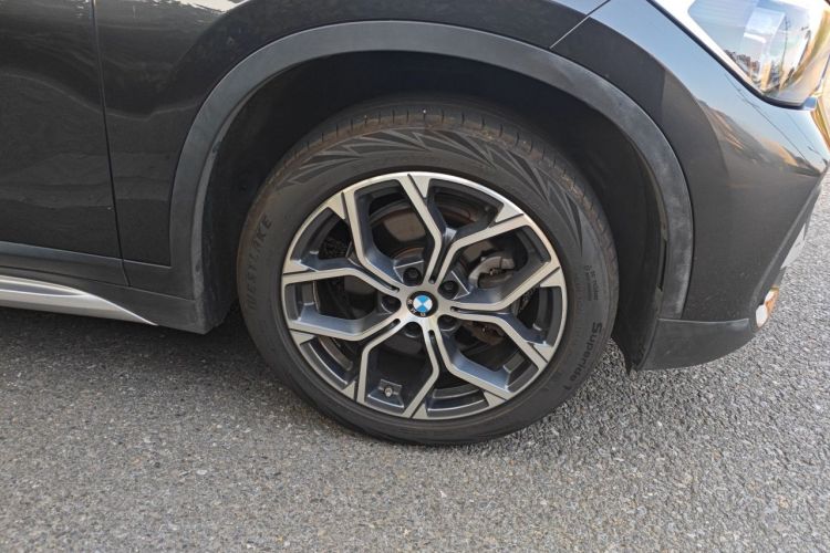 BMW X1 2021 car image #6