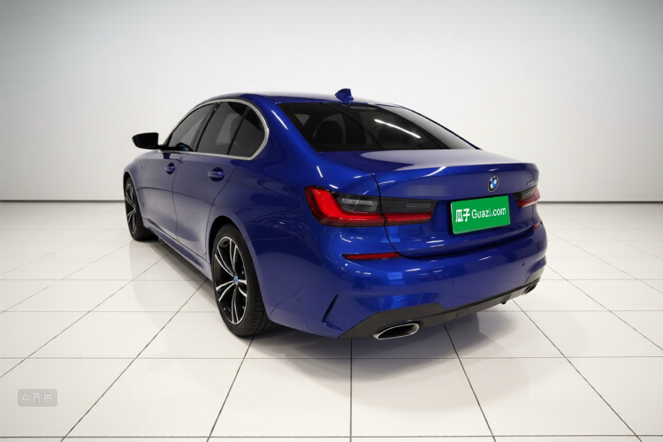 BMW 3 Series 2021 car image #5
