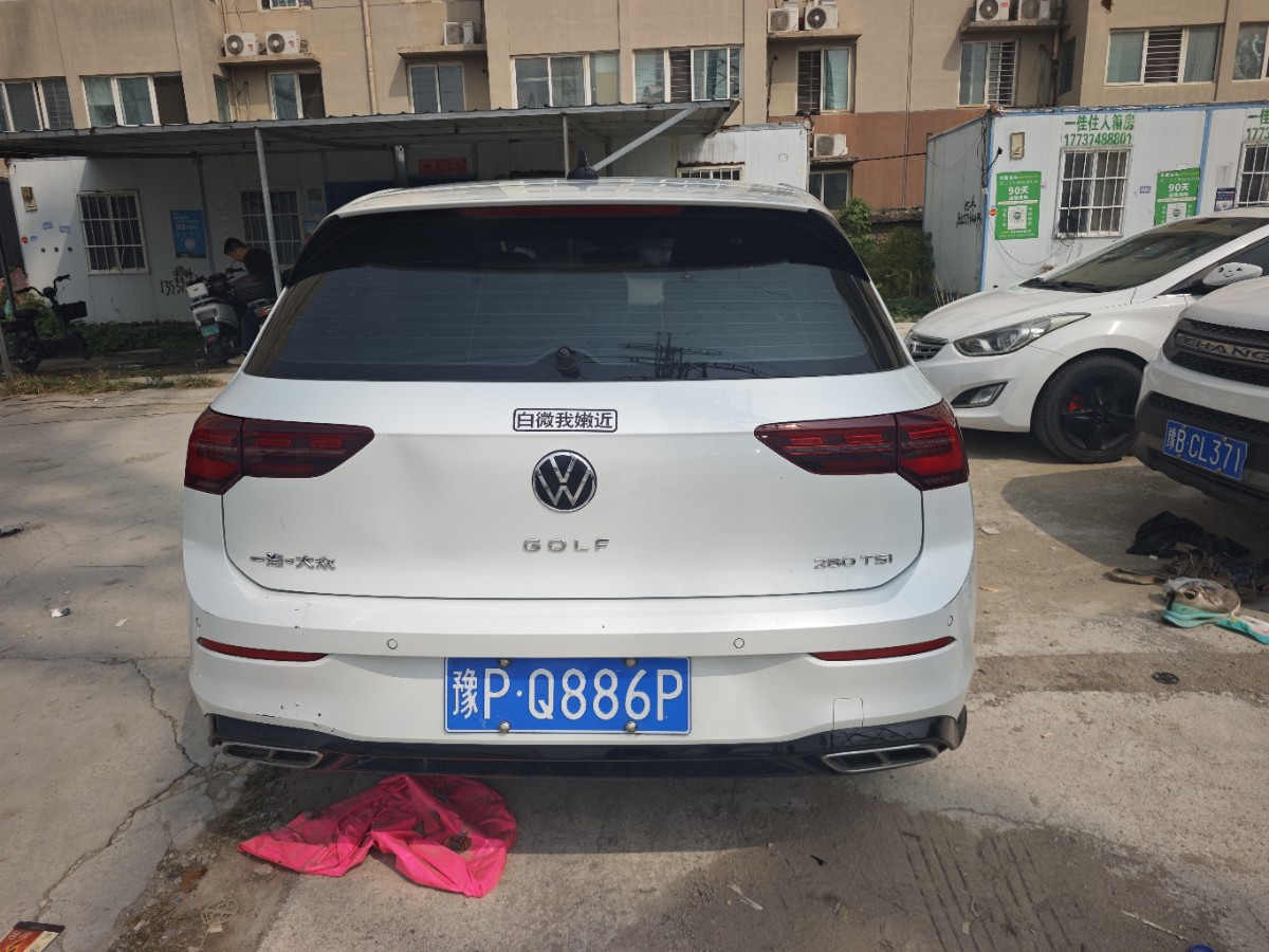 Volkswagen Golf 2021 car image #4