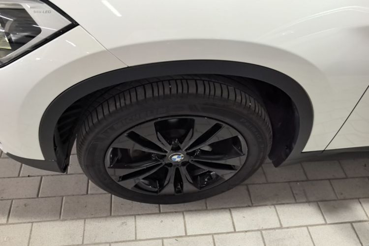 BMW X1 2020 #9 BMW X1 2020 car image #9
