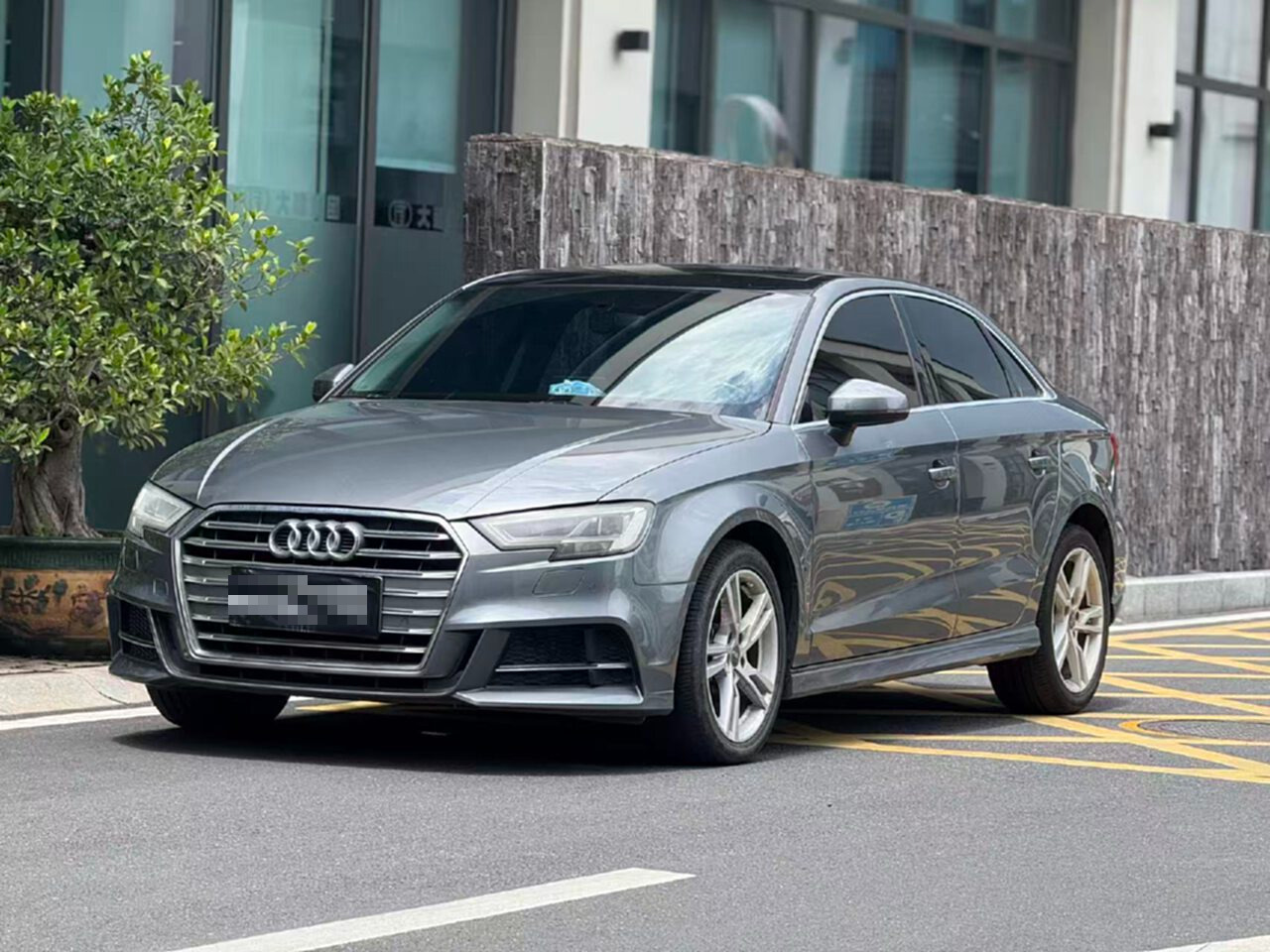 Audi A3 2020 car image #2