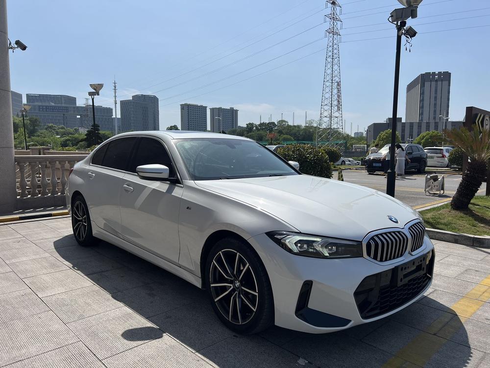 BMW 3 Series 2023 #3 BMW 3 Series 2023 car image #3