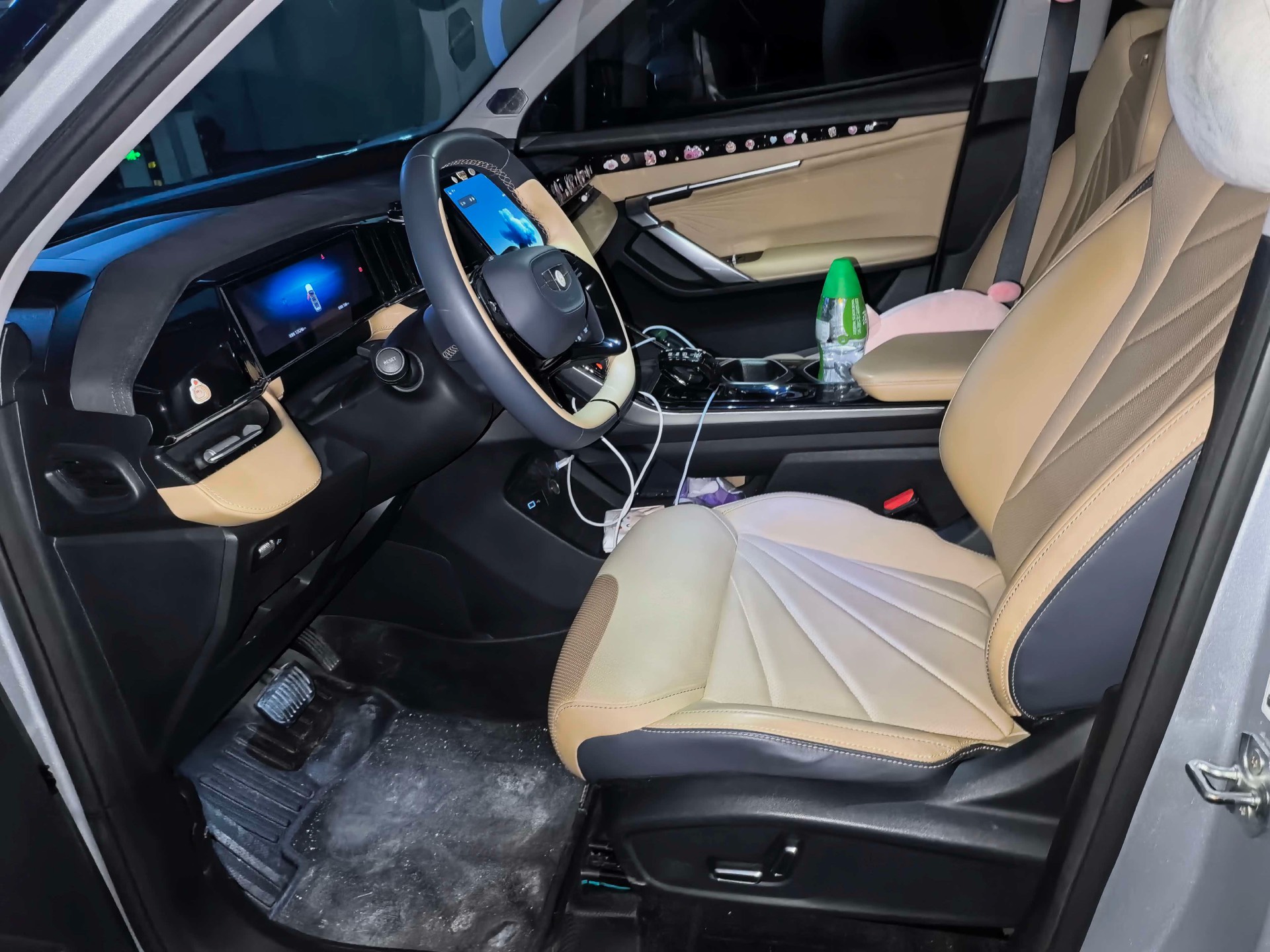 GEELY Boyue L 2024 #3 GEELY Boyue L 2024 immagine di auto #3