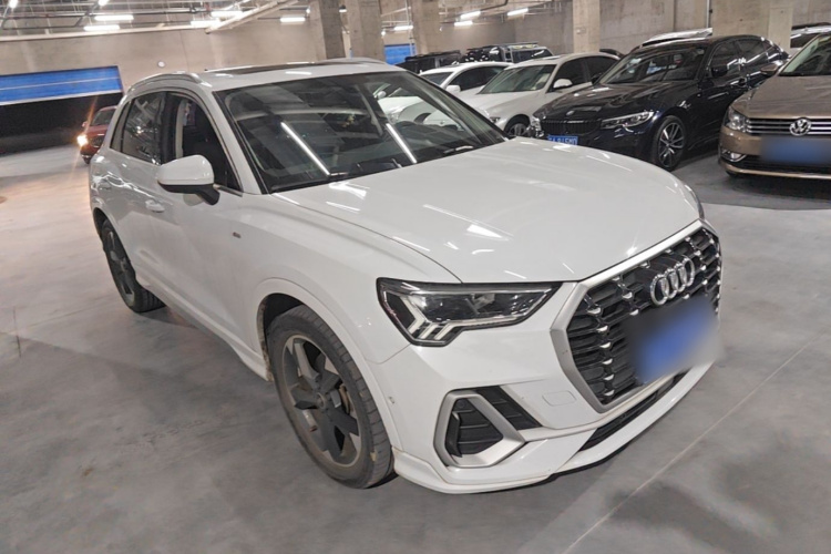 Audi Q3 2022 #4 Audi Q3 2022 car image #4