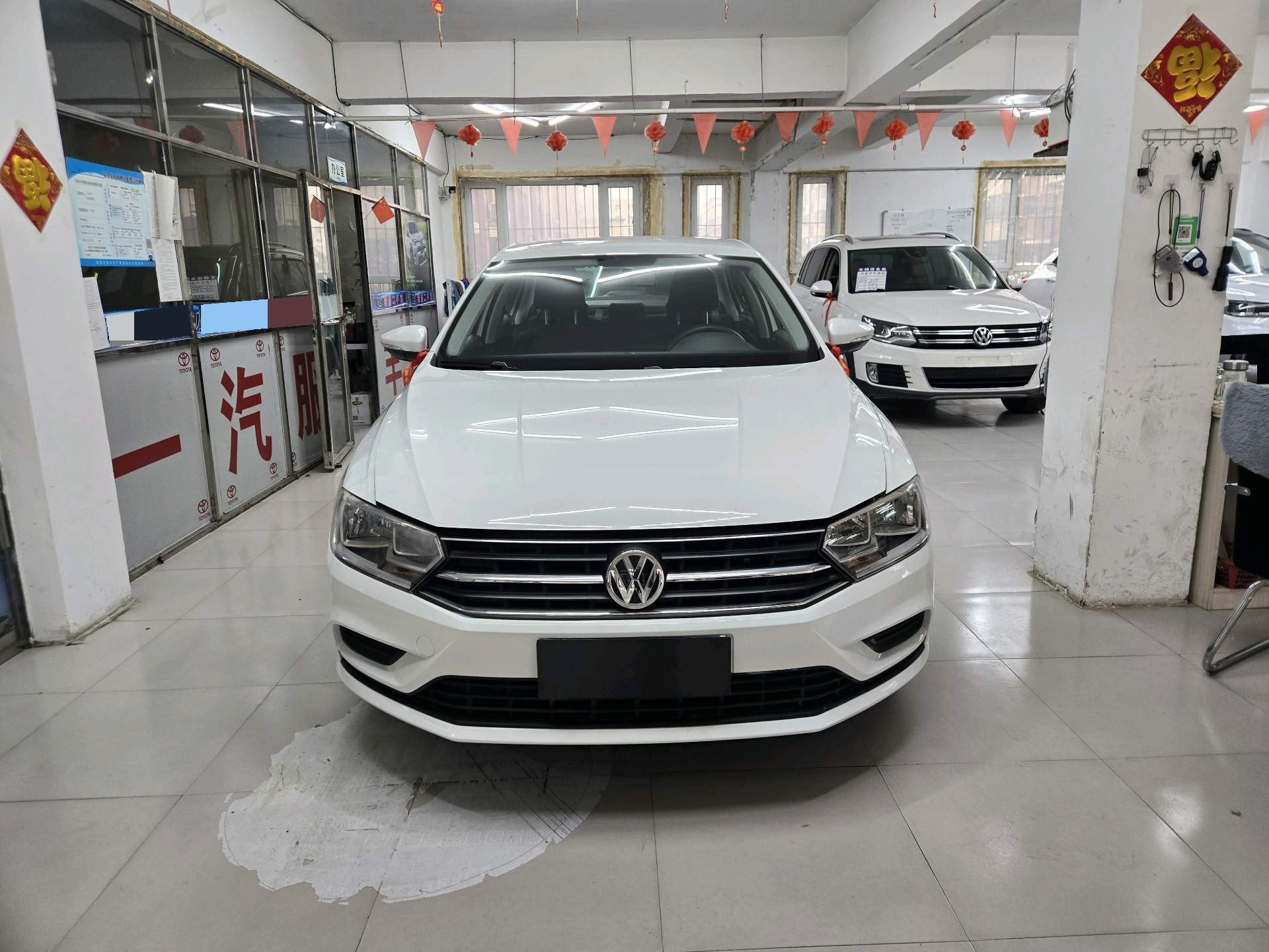 Volkswagen Bora 2023 car image #2