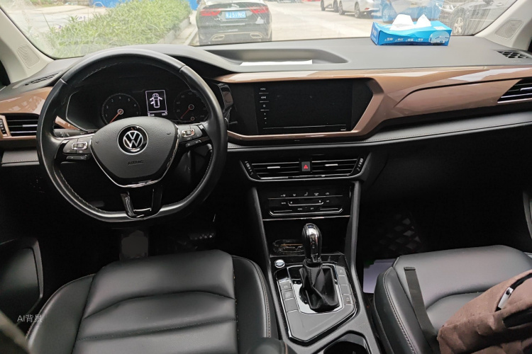 Volkswagen Tharu 2021 immagine di auto #11