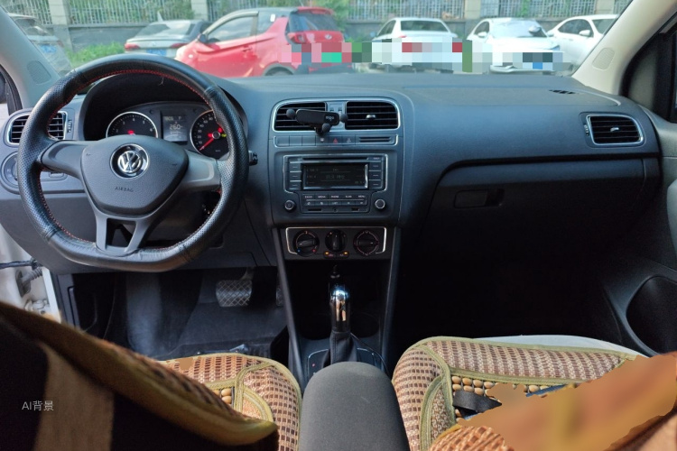 Volkswagen Polo 2015 #11 Volkswagen Polo 2015 car image #11
