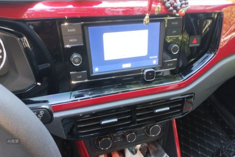 Volkswagen Polo 2020 car image #15