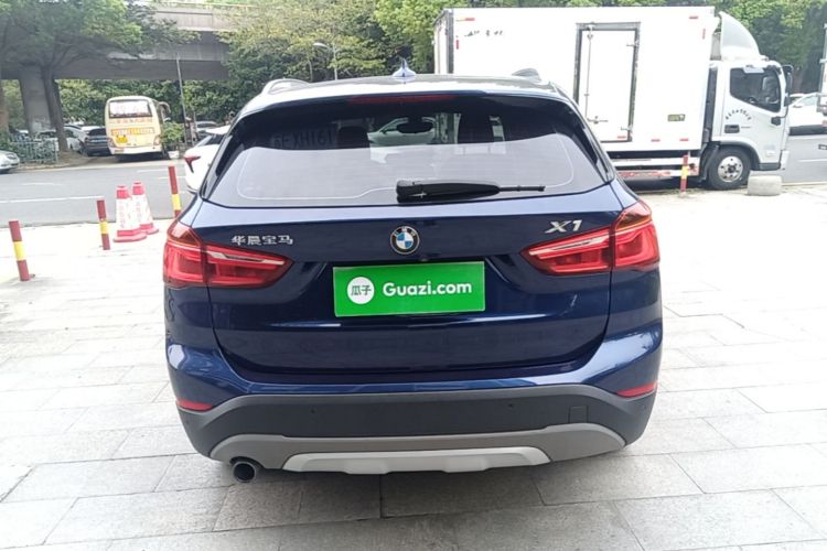 BMW X1 2018 #4 BMW X1 2018 car image #4