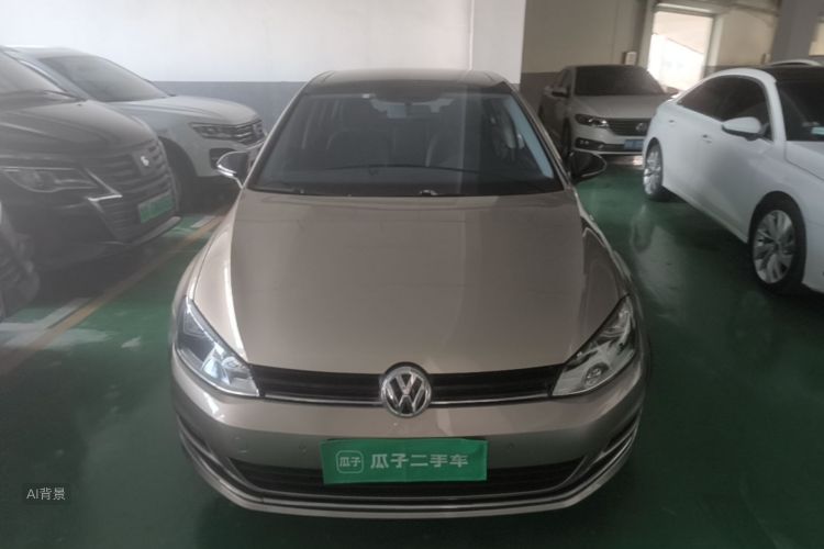 Volkswagen Golf 2017 car image #3