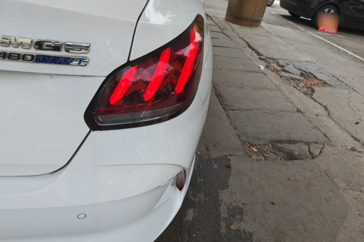 MG 5 2022 #8 MG 5 2022 immagine di auto #8