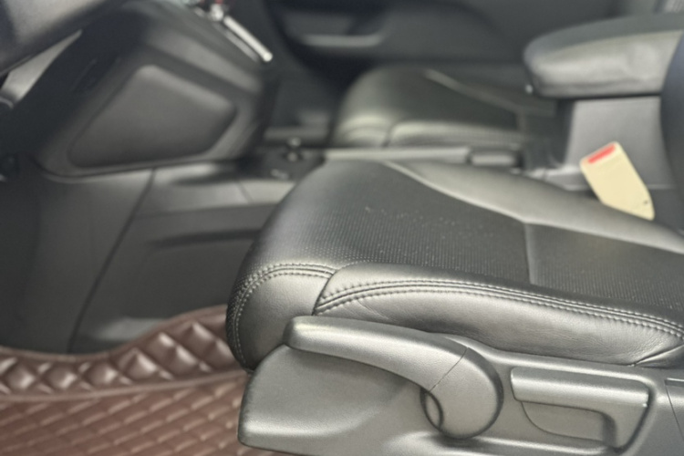 Honda CR-V 2015 car image #13