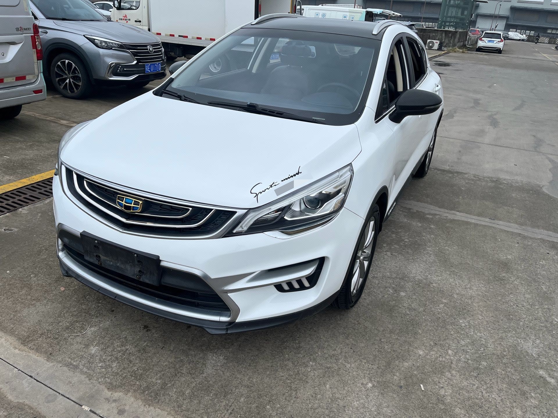 GEELY Emgrand GS 2016 GEELY Emgrand GS 2016 immagine di auto