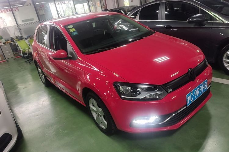 Volkswagen Polo 2017 car image #4