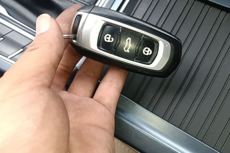 GEELY Emgrand 2018 #9 GEELY Emgrand 2018 car image #9