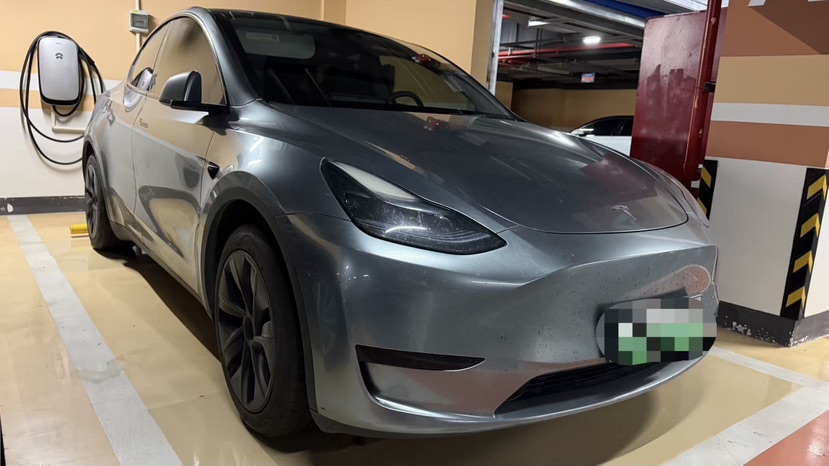 Tesla Model Y 2024 #2 Tesla Model Y 2024 car image #2