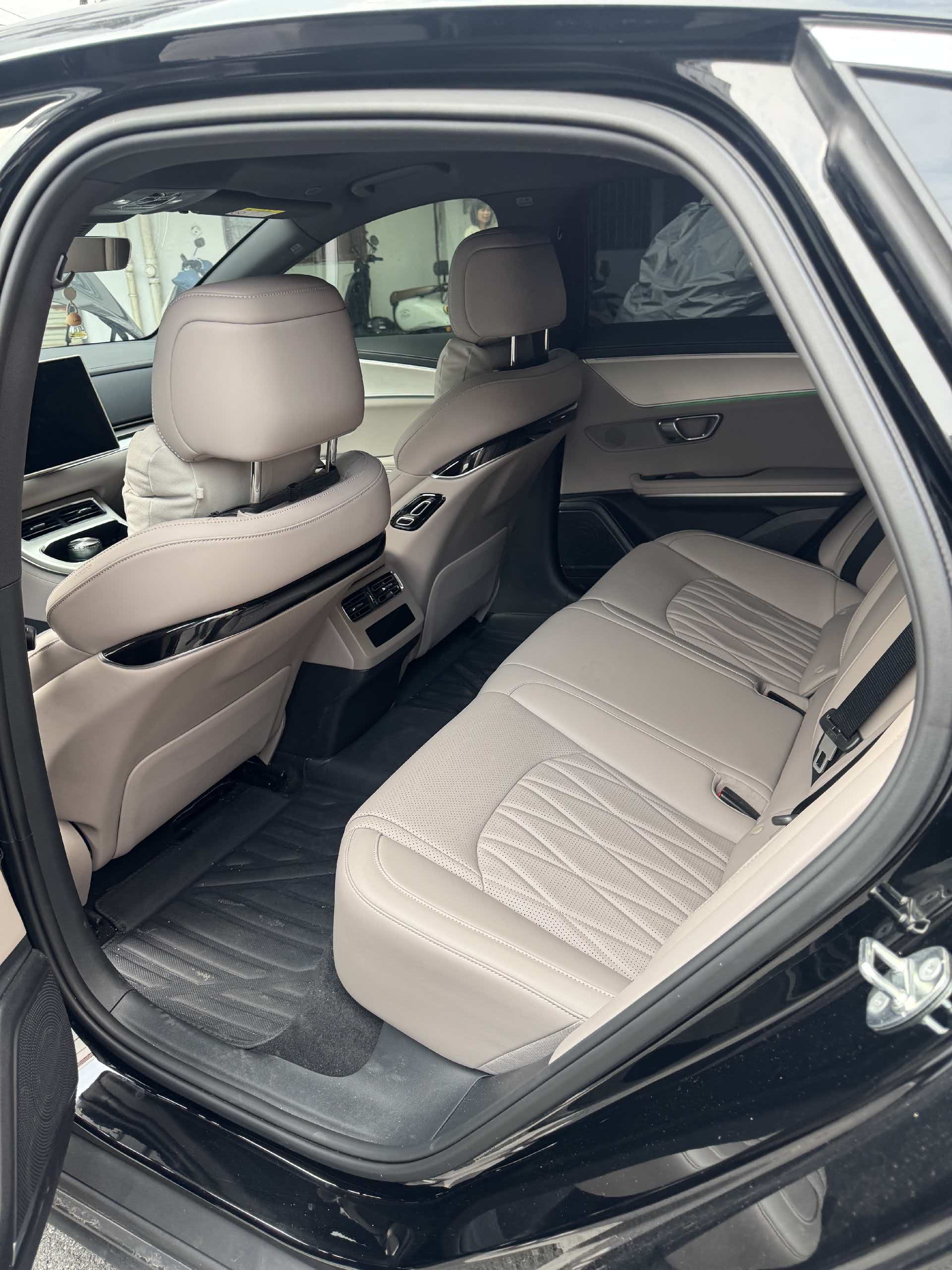 2026 #5 2026 immagine di auto #5