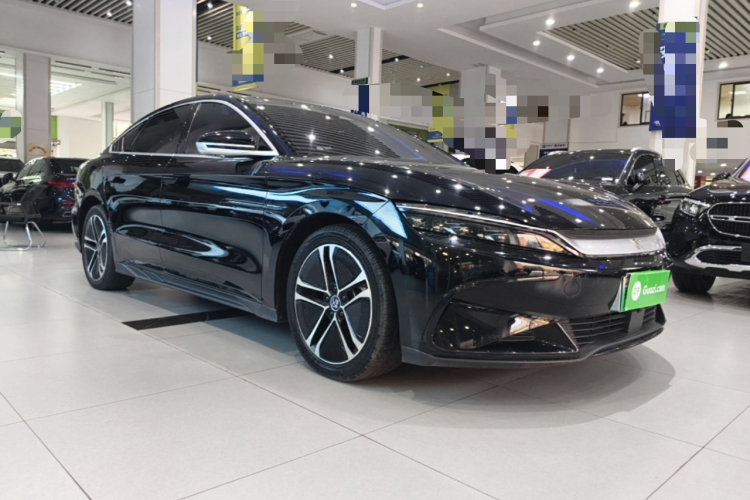 BYD Han 2023 immagine di auto #4