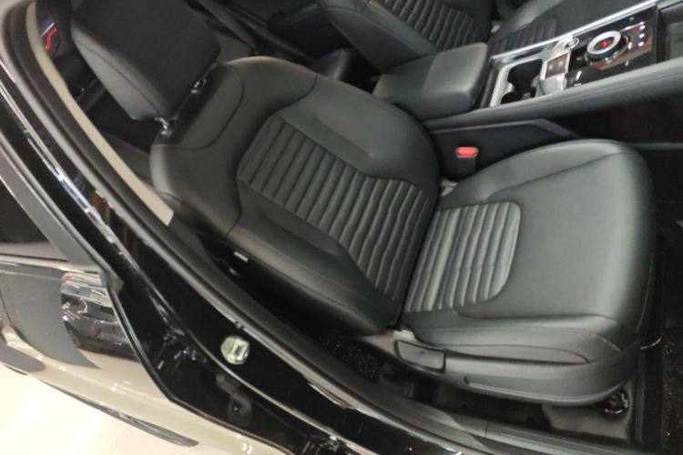 起亚 狮铂拓界 2022 汽车图片 #24