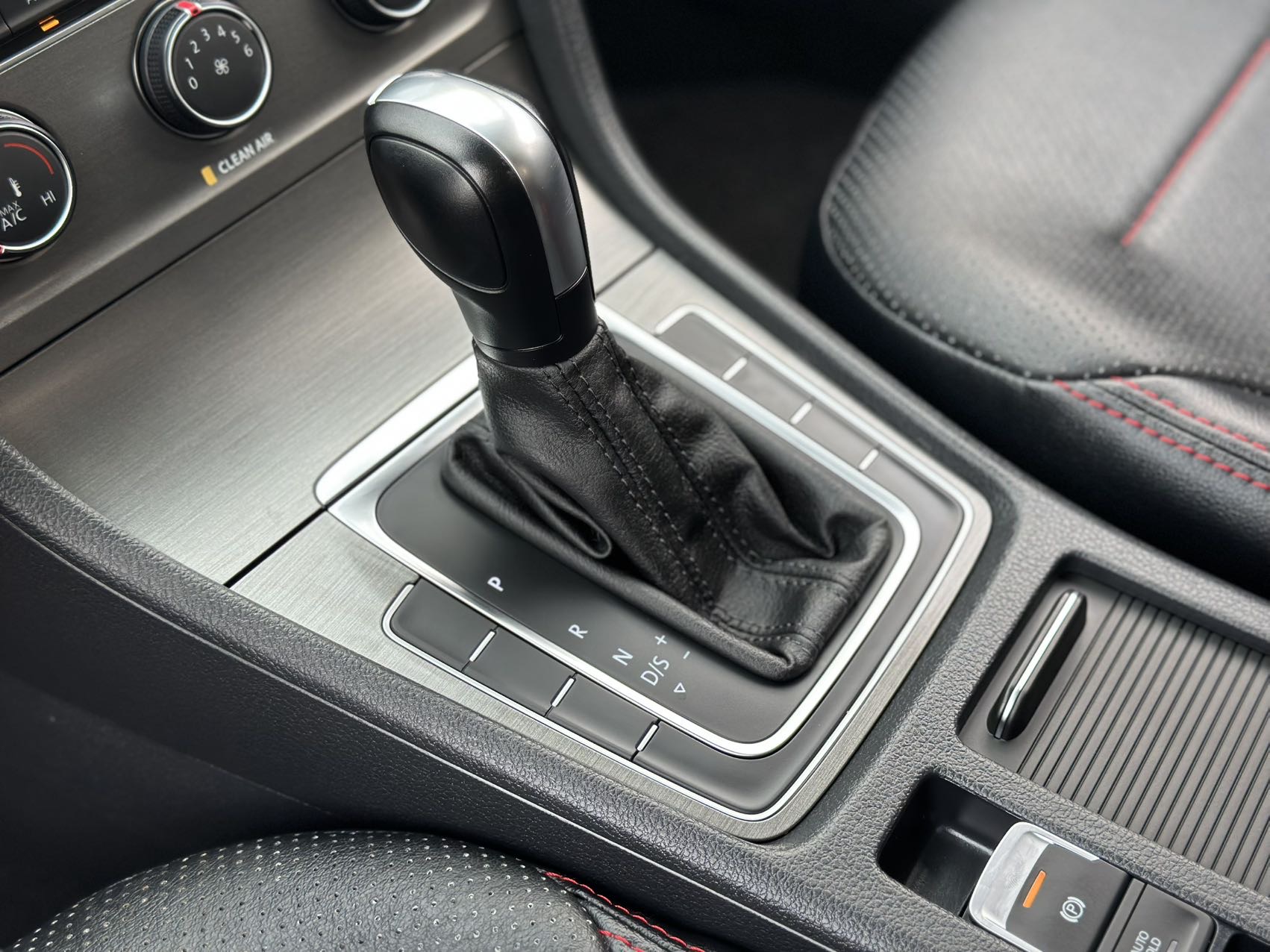 Volkswagen Golf 2016 #8 Volkswagen Golf 2016 car image #8
