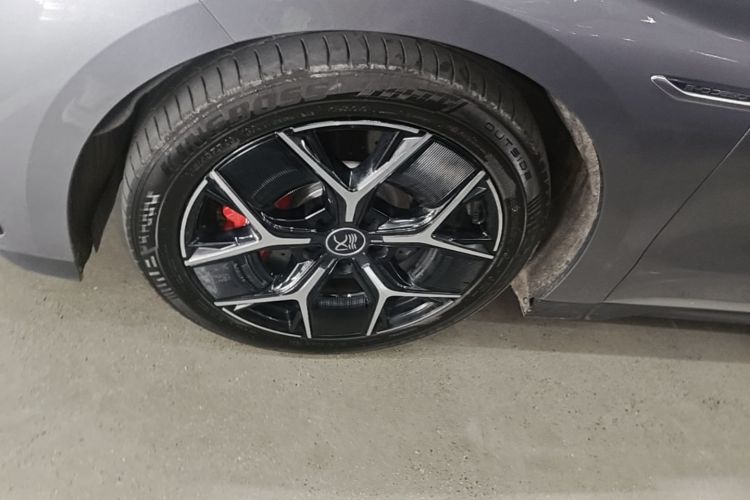 BYD Han 2022 car image #9