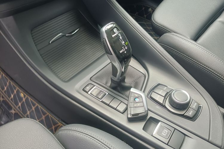 BMW X1 2020 imagen de coche #9