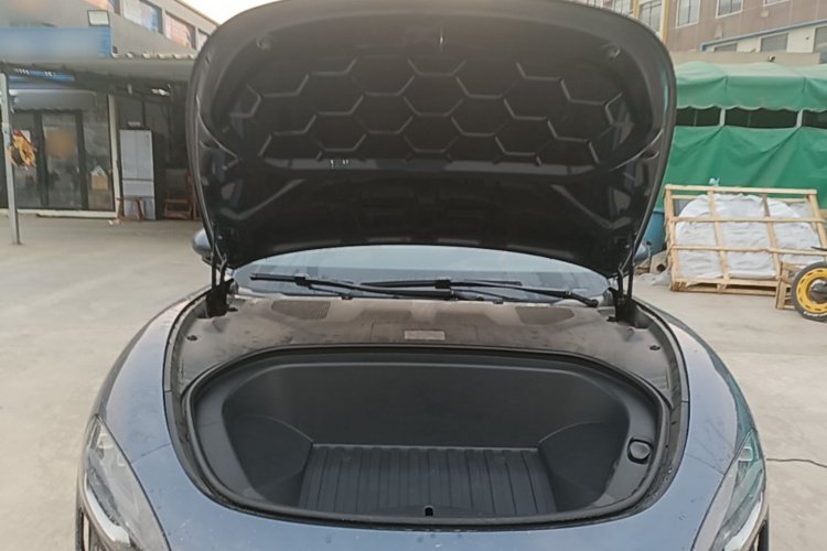 MI SU7 2024 image de voiture #22