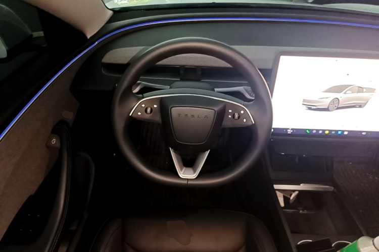 Tesla Model 3 2024 #15 Tesla Model 3 2024 car image #15