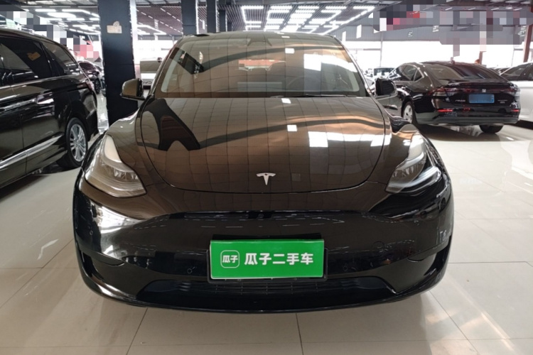 Tesla Model Y 2023 #3 Tesla Model Y 2023 immagine di auto #3