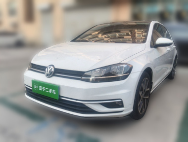 Volkswagen Golf 2020 car image 