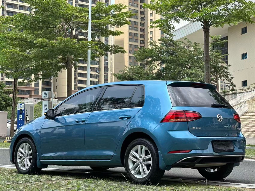 Volkswagen Golf 2018 #9 Volkswagen Golf 2018 car image #9