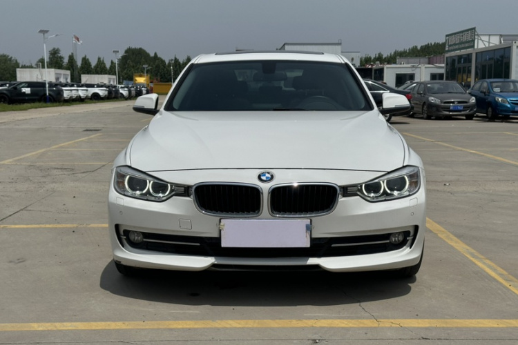 BMW 3 Series 2015 #8 BMW 3 Series 2015 car image #8