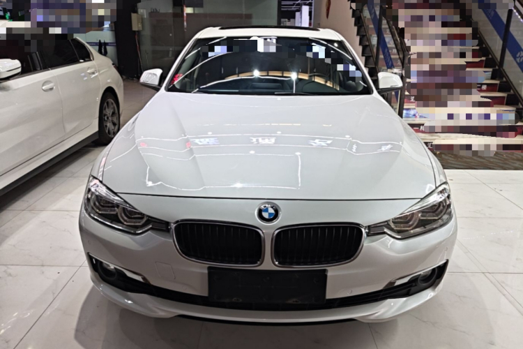 BMW 3 Series 2017 #3 BMW 3 Series 2017 car image #3