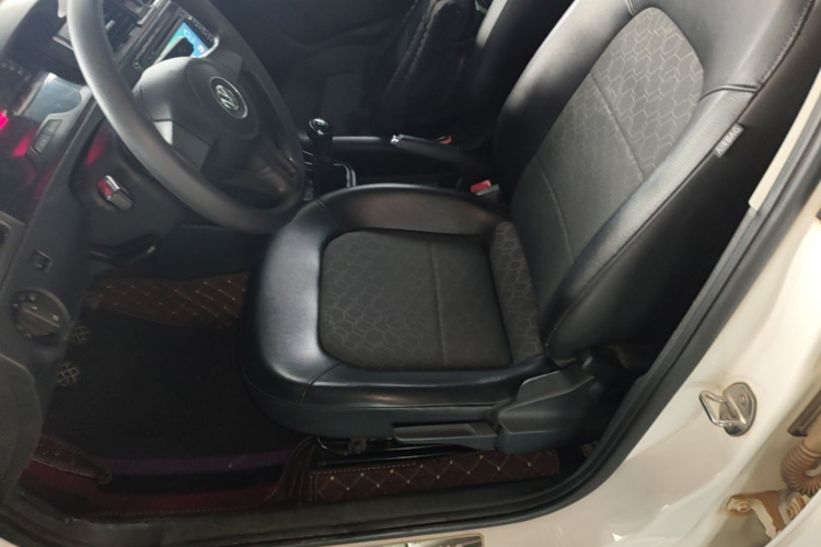 Volkswagen Santana 2016 car image #15