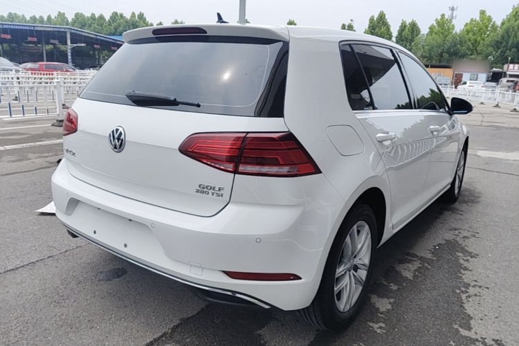 Volkswagen Golf 2018 #7 Volkswagen Golf 2018 car image #7