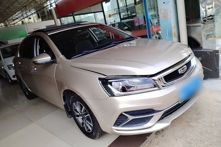 GEELY Emgrand 2019 #4 GEELY Emgrand 2019 car image #4