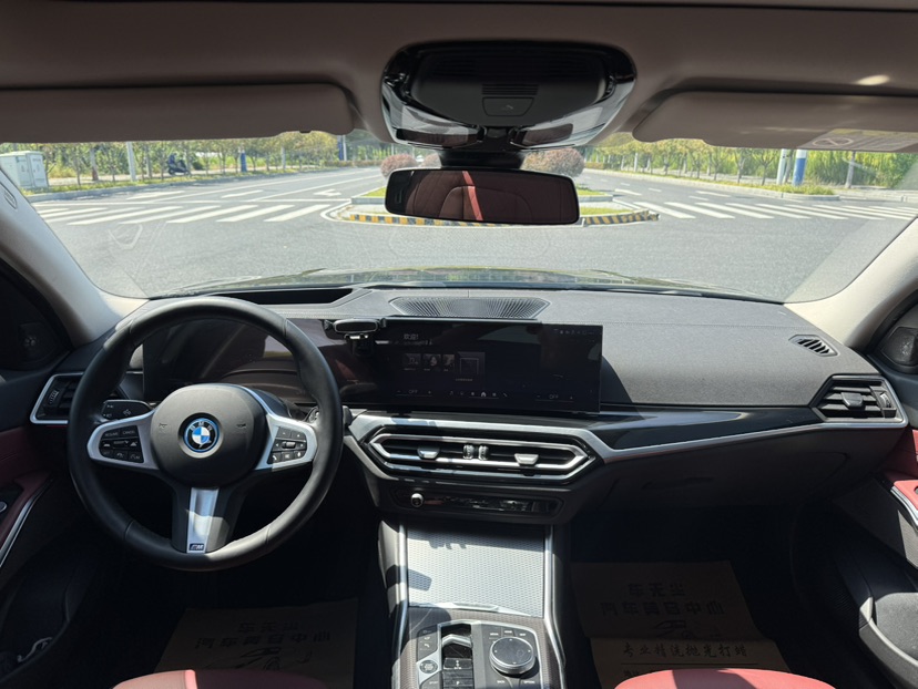 BMW i3 2024 imagen de coche #9