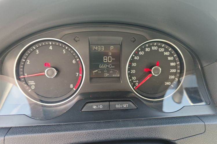 Volkswagen Santana 2016 صورة سيارة #12