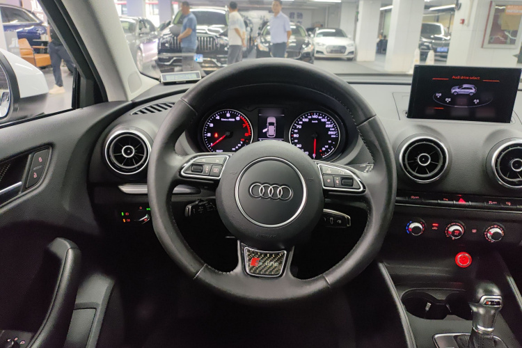 Audi A3 2017 #11 Audi A3 2017 car image #11