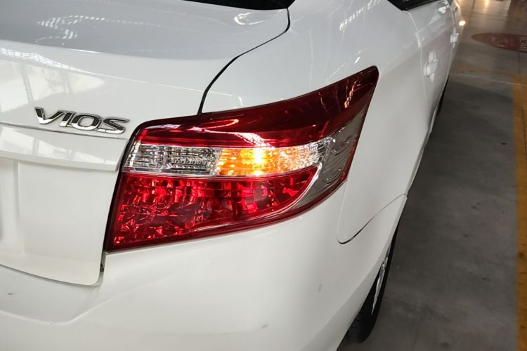 Toyota Vios 2016 car image #8