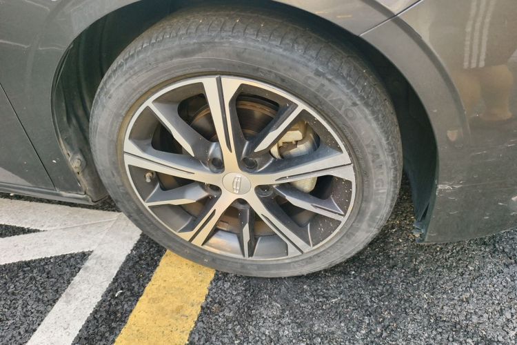 GEELY Emgrand 2023 car image #6
