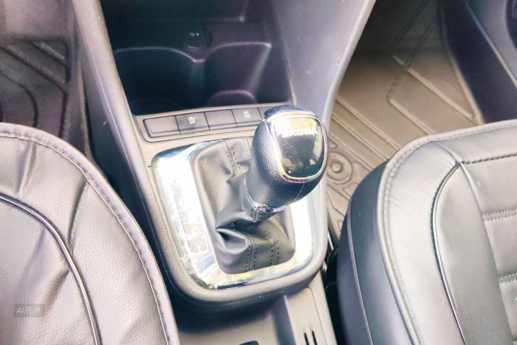 Skoda Rapid 2019 #16 Skoda Rapid 2019 image de voiture #16