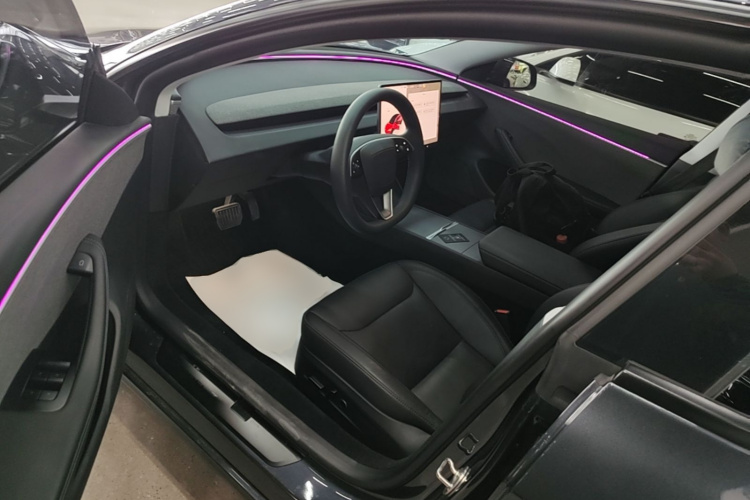 Tesla Model 3 2024 #16 Tesla Model 3 2024 car image #16