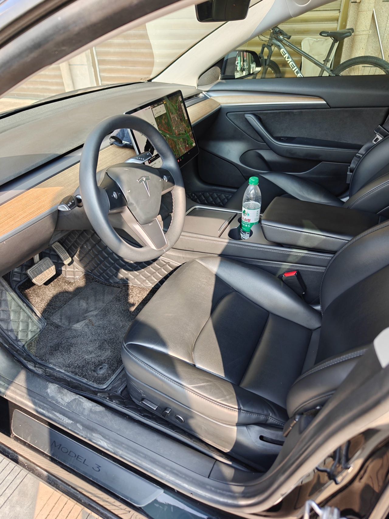 Tesla Model 3 2021 immagine di auto #9