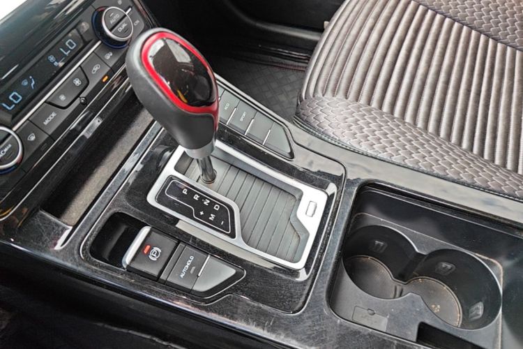 GEELY Emgrand GS 2021 #14 GEELY Emgrand GS 2021 car image #14